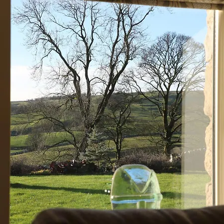 Flatt House Barn Holiday home *